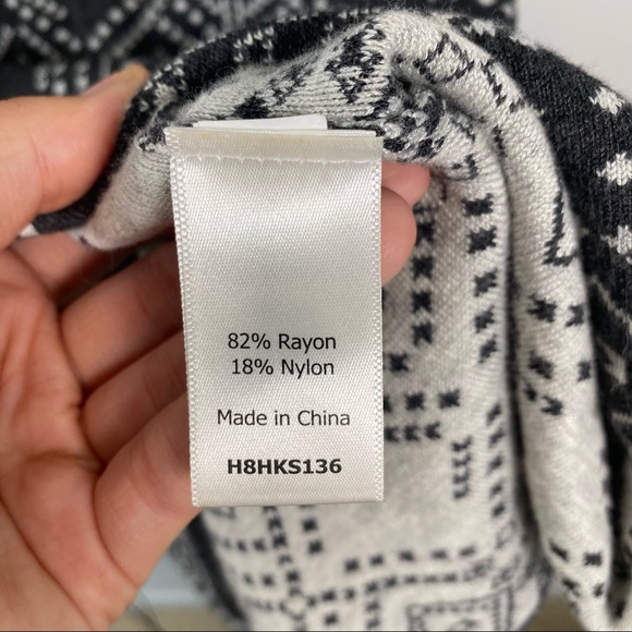 Stitch Fix 41 Hawthorn Primrose Sweater Dress - Picture 4 of 7